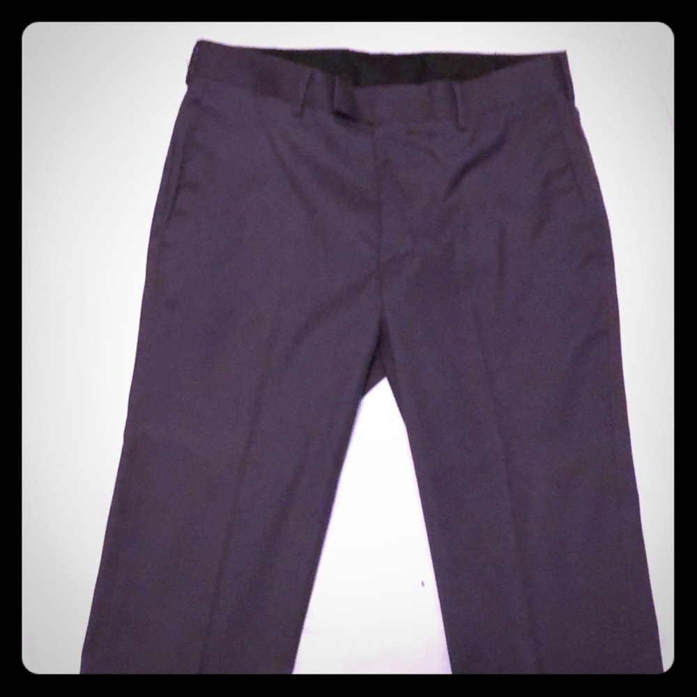 Men’s Axist dress pant. Slate gray.